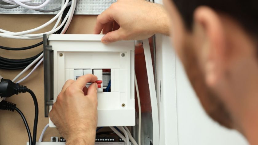 Güzelbahçe Kombi Klima Şofben Ev Aletleri Elektrik Hattı Montaj Kurulum