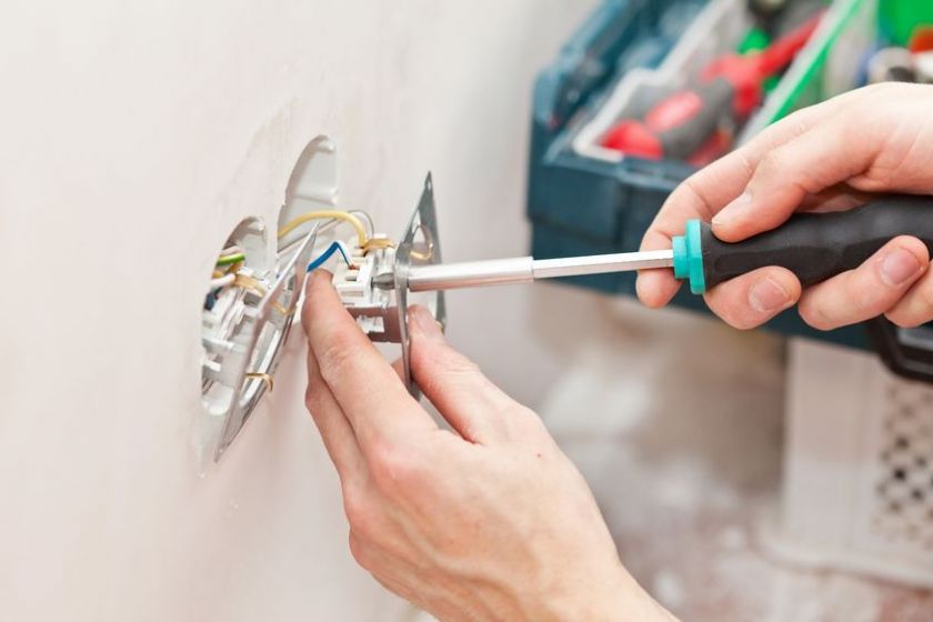 Hurdacılar Sitesi Doğanlar Elektrikçi Ustası En Yakın Hızlı Elektrikçi