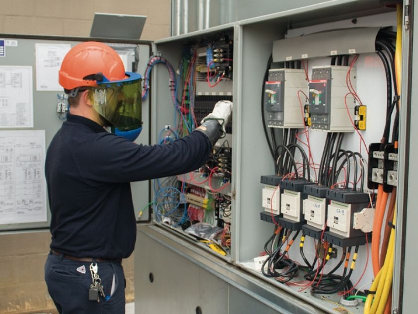 Kemalpaşa Organize Sanayi Elektrik Panosu Sigorta Kutusu Montajı Bakımı Elektrikçi Ustası