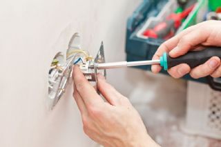 Hurdacılar Sitesi Doğanlar Elektrikçi Ustası En Yakın Hızlı Elektrikçi