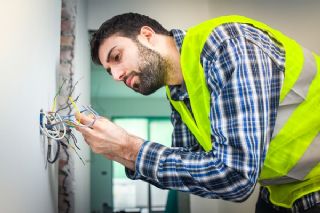 Işıkkent Ayakkabıcılar Sitesi Elektrikçi Ustası En Yakın Hızlı Elektrikçi