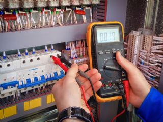 Karabağlar Elektrikçi Ustası En Yakın Hızlı Elektrikçi