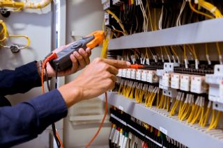 Yeşilova 2. Sanayi Elektrikçi Ustası En Yakın Hızlı Elektrikçi
